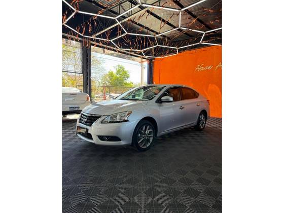 NISSAN SENTRA 2.0 UNIQUE 16V FLEX 4P AUTOMÁTICO NISSAN SENTRA 2.0 UNIQUE 16V FLEX 4P AUTOMÁTICO